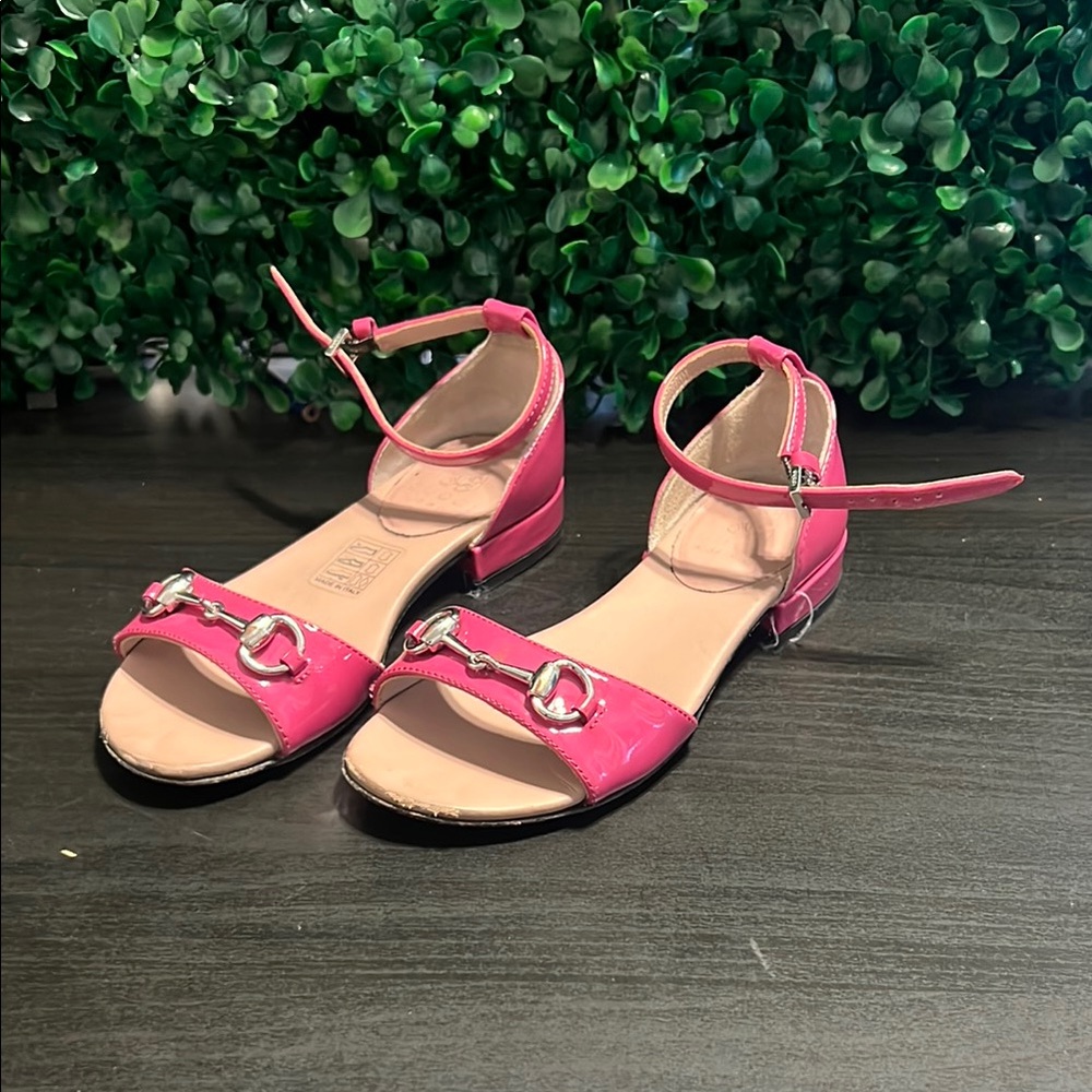 Gucci Pink Sandals with Ankle Straps and horse-bit Detail